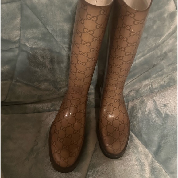 Gucci Rainboots - Picture 1 of 2
